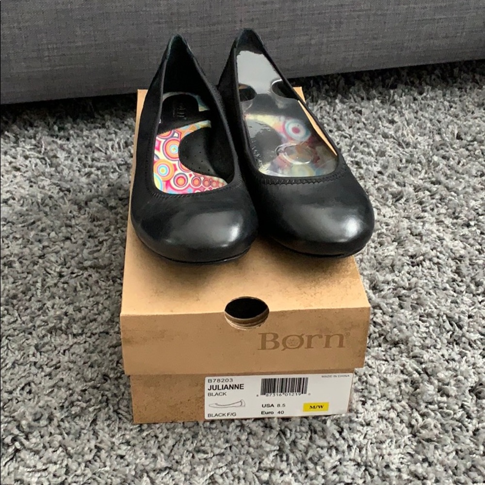Born black flats